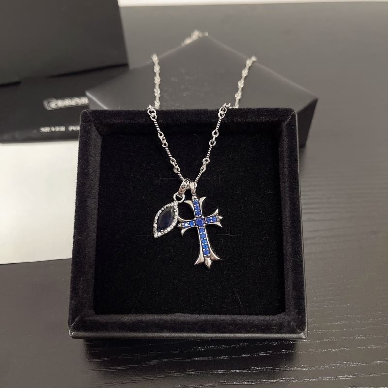 Ch**me He**ts necklaces